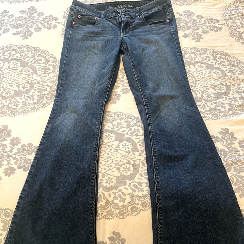 AE Artist Flare Jeans